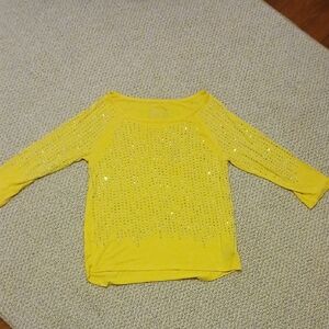 INC International Concepts Yellow Top with Silver Accents Size Xs